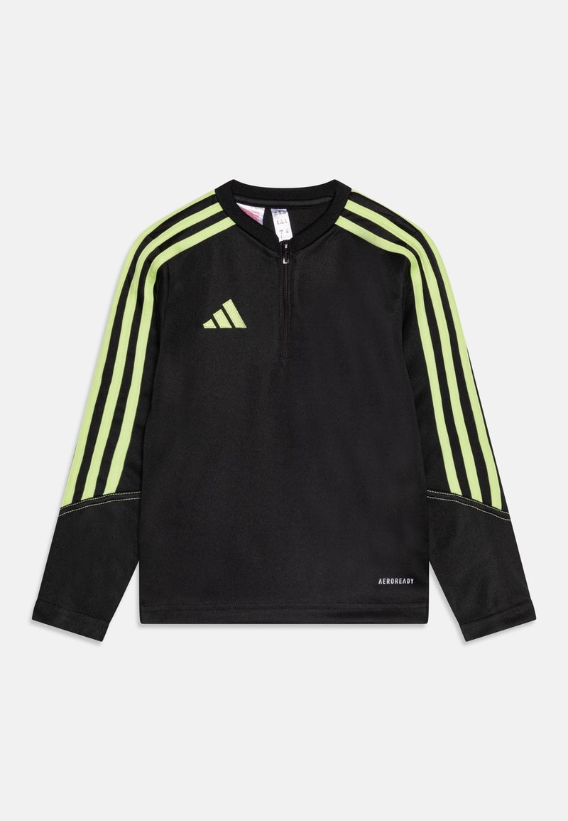 Czarny sportowy top z długim rękawem, z neonowozielonymi trzema paskami na rękawach, przednim zamkiem błyskawicznym, logo Adidas na klatce piersiowej oraz napisem "AEROREADY" blisko dołu.