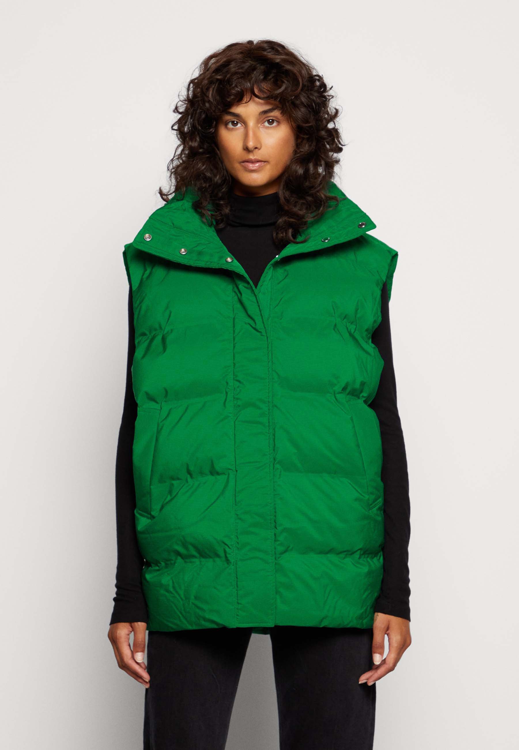 Weekday MAKALI PUFFER VEST - Waistcoat 