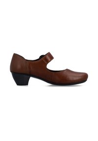 Chaussure Mary Jane en cuir marron avec petit talon empilé et bride ajustable sur le cou-de-pied, vue de profil sur fond blanc.