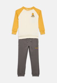 Ikke valgt, beige/green/dark grey