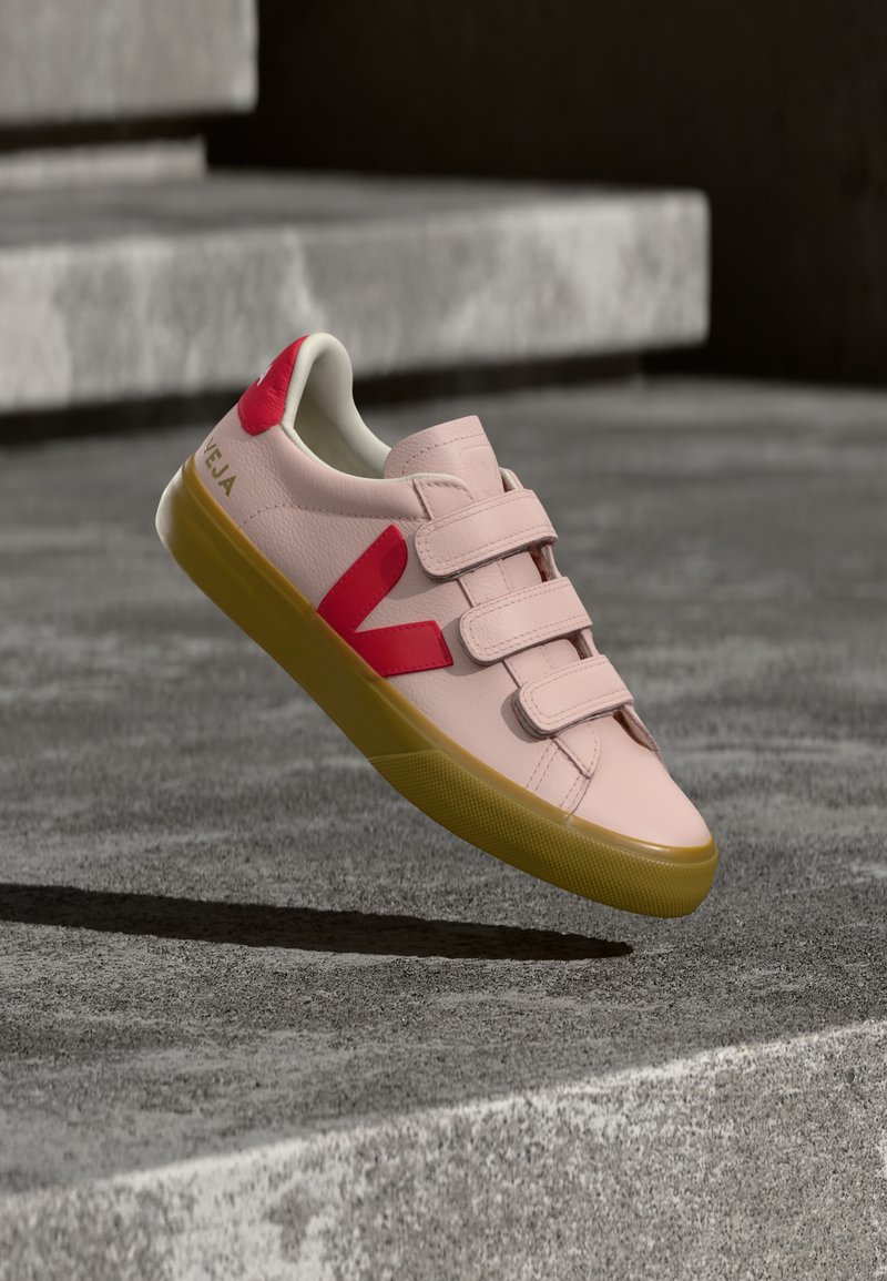 Veja RECIFE LOGO petale/pekin/natural/light pink