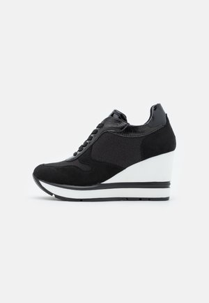 Baskets basses - black