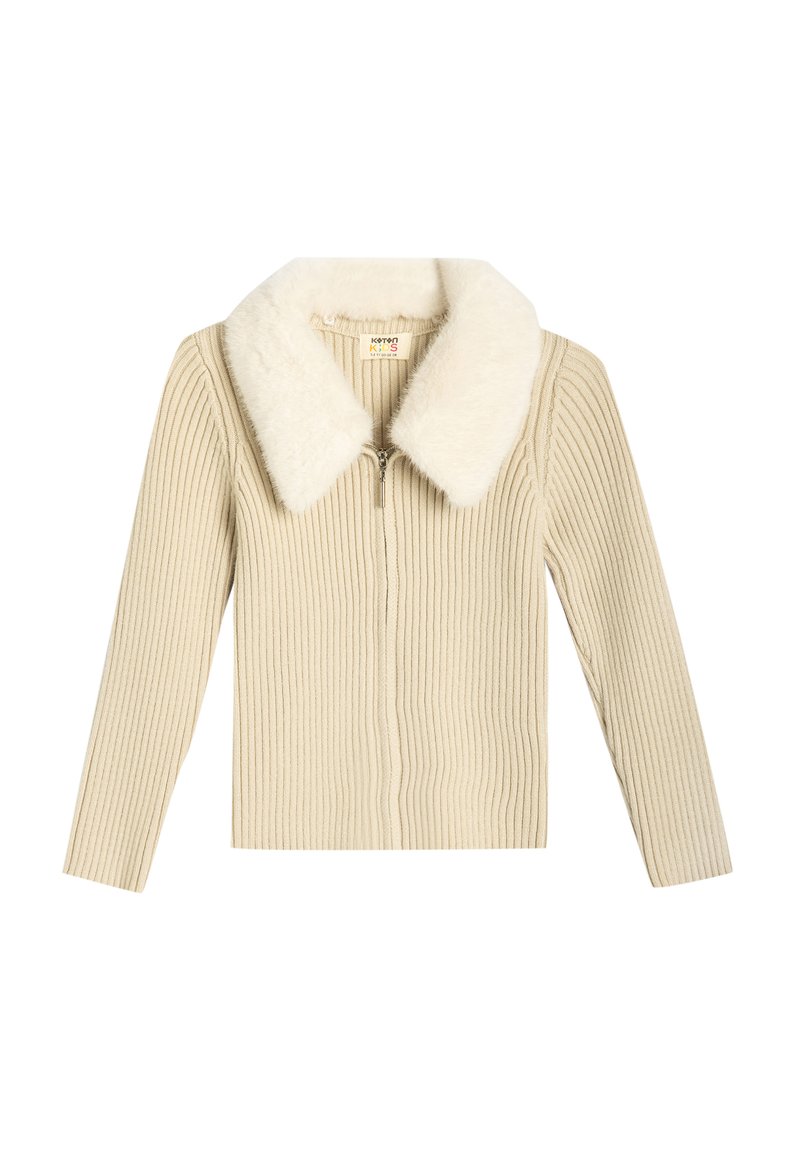 Maglione beige a coste con un morbido colletto in finta pelliccia, maniche lunghe e zip frontale. Progettato per comfort e calore.