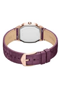 Rvs horloge met een octagonale kast, voorzien van een paarse, textuur leren band en een gepolijste roségouden gesp.