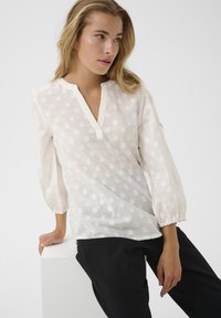 Kaffe Blouse - chalk