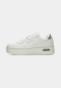 EPIC HIGH TOTAL 3 - Sneaker low - white