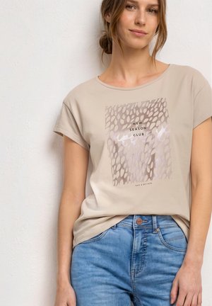 Street One T-SHIRT MIT RUNDHALS UND FOLIENDETAILS - T-shirt imprimé - clay sand