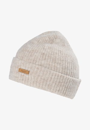 Bonnet en tricot beige avec texture côtelée, revers plié, et une petite étiquette en cuir marron affichant le logo "BARTS".