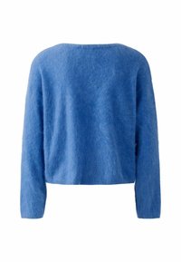 Blauer übergroßer Pullover mit langen Ärmeln, runder Ausschnitt und einer weichen, fuzzy Textur. Der Stoff wirkt leicht und warm, designed für Komfort.