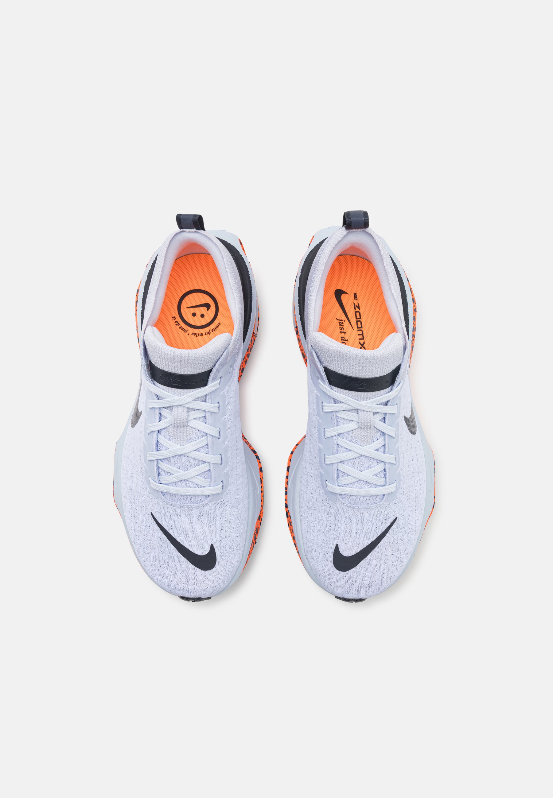Nike Performance ZOOMX INVINCIBLE RN 3 OLY - Laufschuh