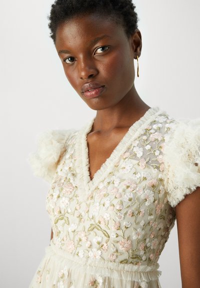 Needle & Thread POSY V NECK BALLERINA DRESS - Koktel haljina / svečana haljina - cream