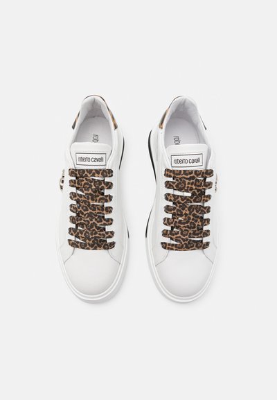 Roberto Cavalli NOVAK LOGO - Tossud - white
