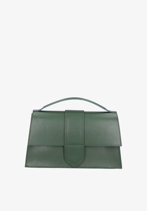 Groene leren handtas met een gestructureerd ontwerp, vouwflap-sluiting en handvat aan de bovenkant. Gladde textuur met een subtiel korrelpatroon.