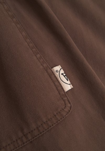WOOD WOOD WWLAX CASUAL - Pantalon classique - delicioso