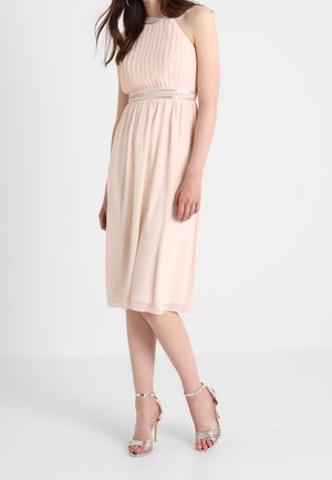 Vestido de cóctel - nude