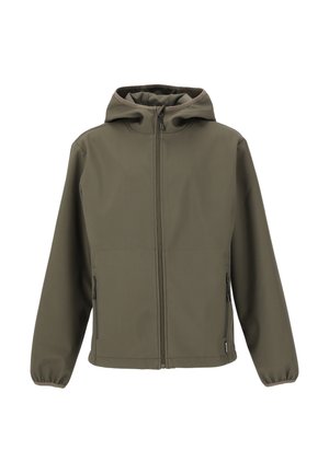 Veste softshell vert olive avec une fermeture éclair à l'avant, une capuche avec cordon de serrage et des poches latérales zippées. Le tissu a une texture lisse et légèrement mate.