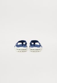 Thumbnail Image 3