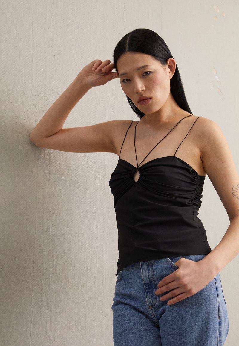 DESIGNERS REMIX EXCLUSIVE VALERIE CAMI - Top - black