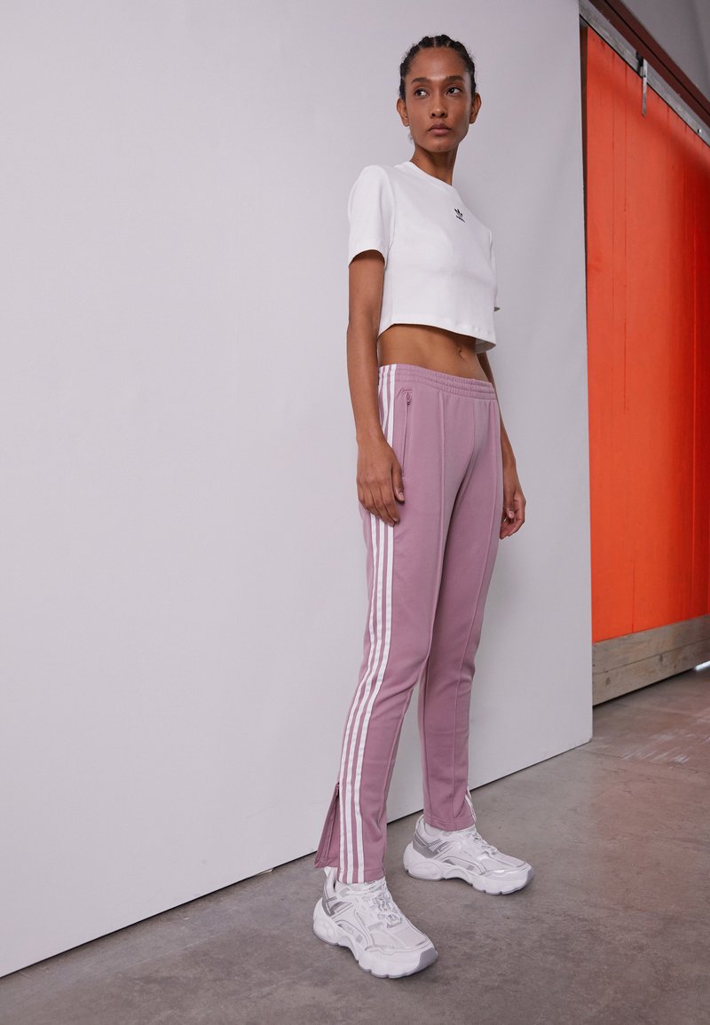 adidas Originals - SUPERSTAR - Tracksuit bottoms - magic mauve, Enlarge