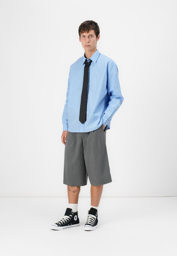 OVERSIZED STRIPE SHIRT - Shirt4