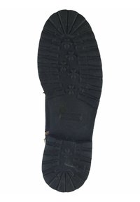 Semelle de botte en caoutchouc noir avec des crampons profonds et des motifs en forme de croix pour une meilleure adhérence et durabilité.