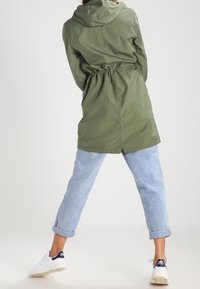 Lee Parka - olive