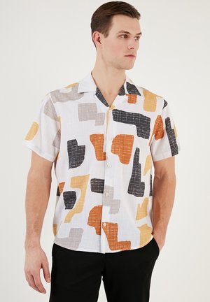 REGULAR FIT - Shirt - stone