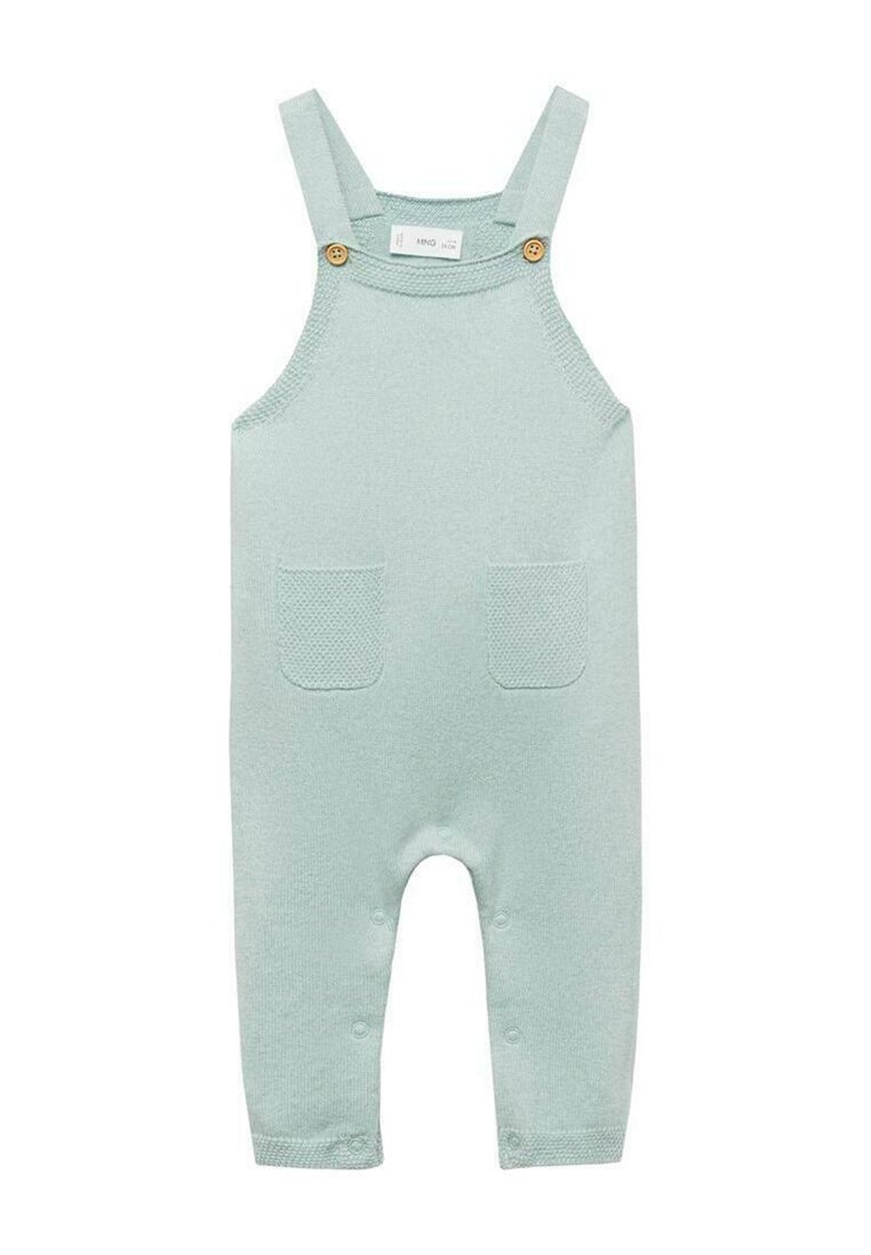 Salopette lavorata a maglia verde menta chiaro con spalline regolabili, due tasche frontali, dettagli in legno e chiusure a scatto sul fondo.