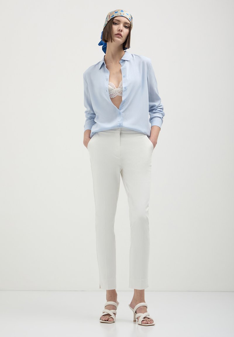 Calliope CLASSICA UNITA - Camicia - azzurro