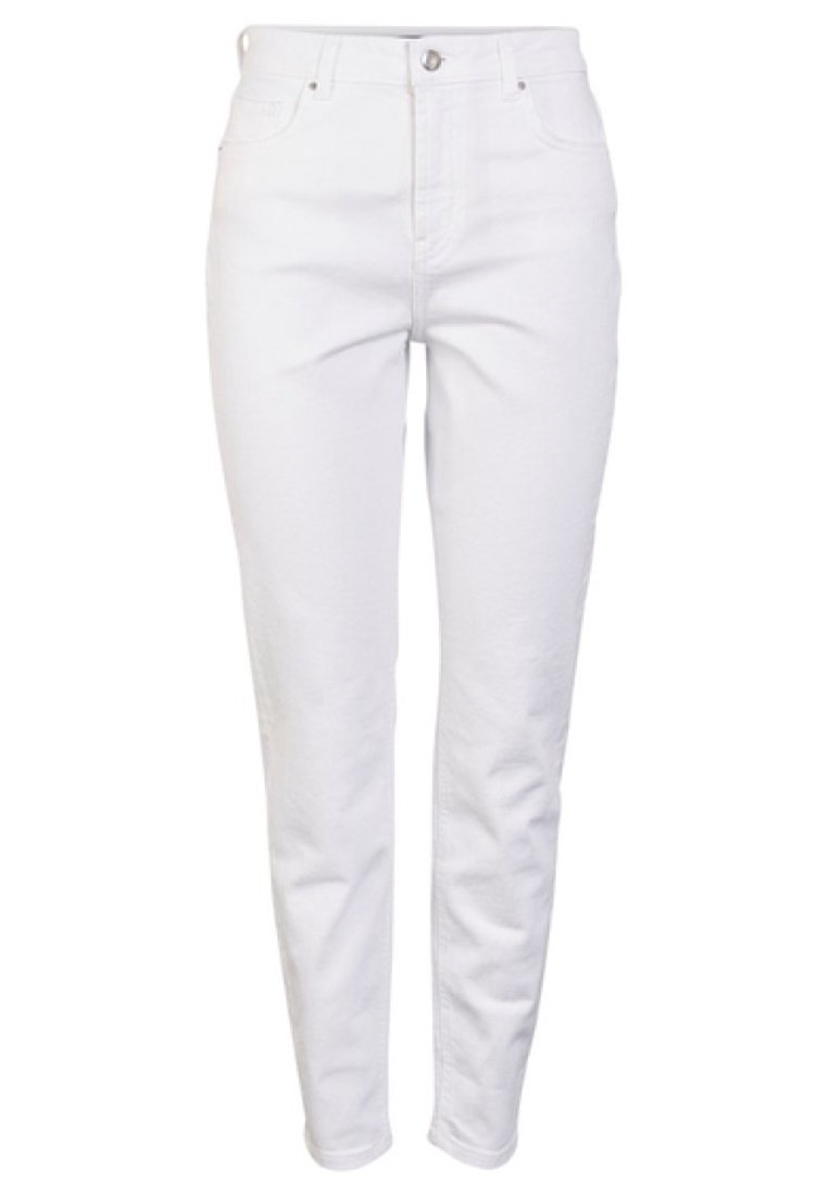 Pantalones de denim blancos con cintura alta, corte recto, bolsillos frontales y cierre de un solo botón de metal. Textura suave y tersa.