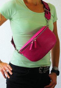 DrachenLeder Heuptas - pink mehrfarbig