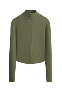 Veste longue à manches longues couleur vert olive avec fermeture éclair avant et col montant, présentant des détails de coutures subtiles et une silhouette ajustée.