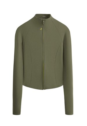 Olivgrüne langärmelige Jacke mit Frontreißverschluss und hohem Kragen, mit dezenten Nahtdetails und einer figurbetonten Silhouette.
