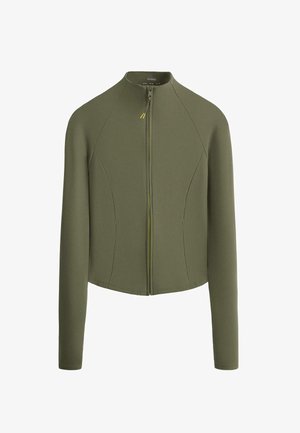 Olivgrüne langärmelige Jacke mit Frontreißverschluss und hohem Kragen, mit dezenten Nahtdetails und einer figurbetonten Silhouette.