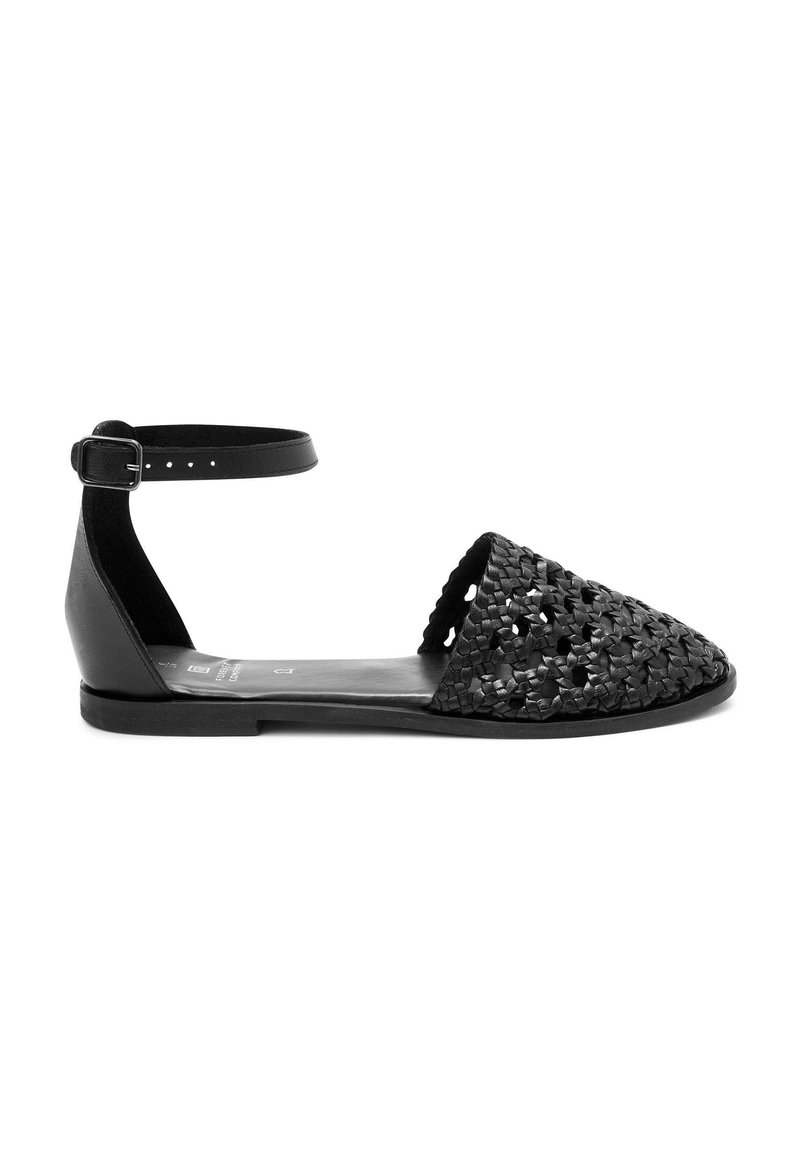 Next FOREVER COMFORTÂ® LEATHER WEAVE FLAT SHOES Riemensandalette black/schwarz Zalando.de