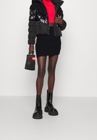 DESIGNERS REMIX Minigonna - black