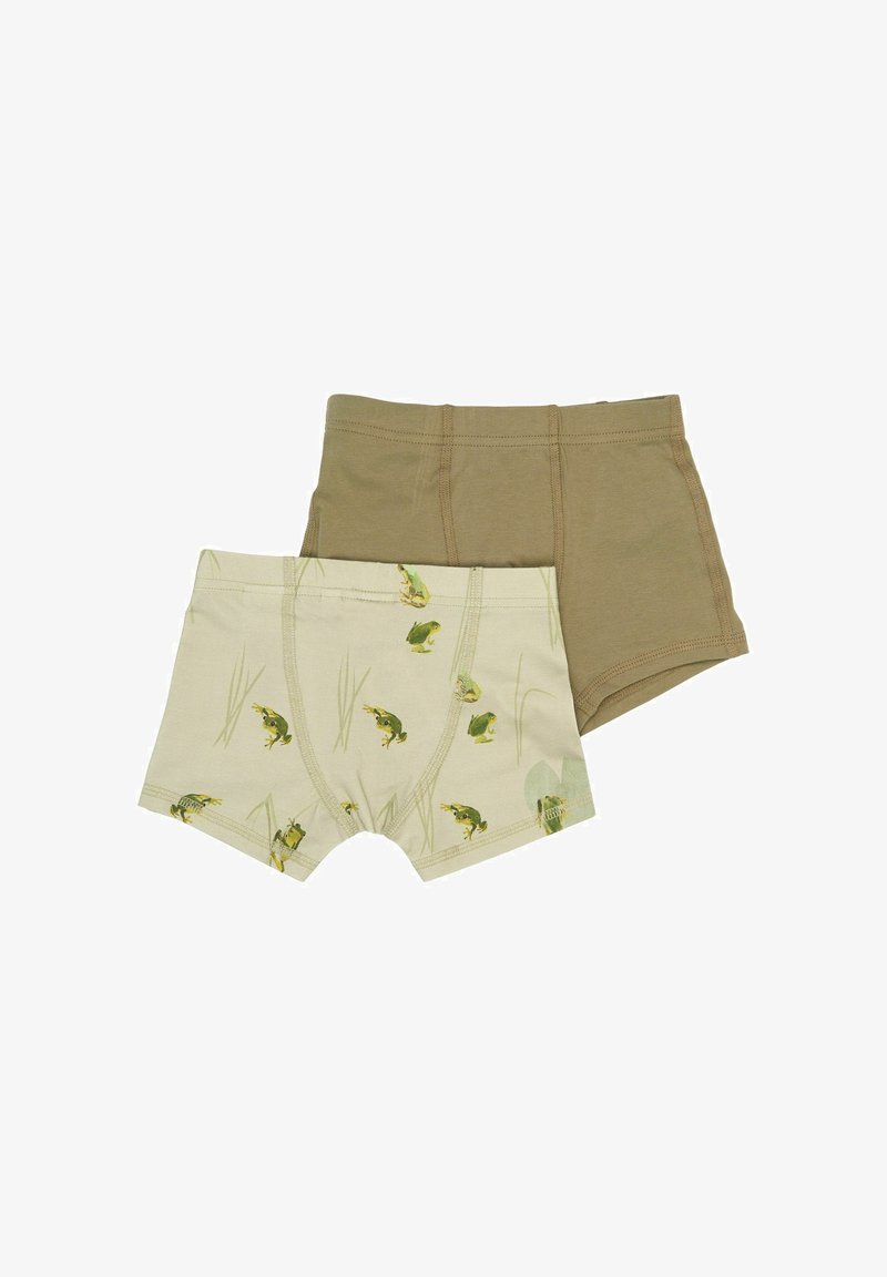 Deux paires de boxers pour garçons : une paire unie olive, une paire crème avec un motif de grenouilles vertes et des illustrations de pelouse vert clair.