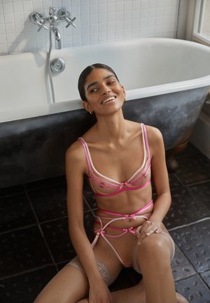 CANDIE THONG - Tanga - pink/sand