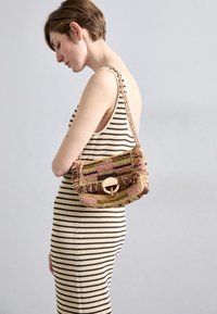 Vanessa Bruno MOON - Cross body bag - multico/jaune