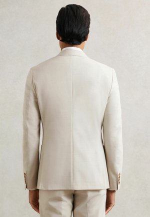 Reiss, Sako - stone