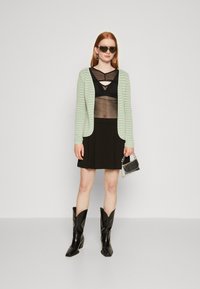 ONLY ONLCRYSTAL CARDIGAN - Cardigan - frosty green