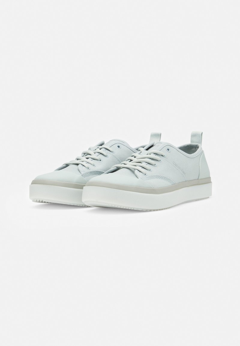 Calvin Klein TOP LACE UP UNIFIT - Tenisky - marshmallow