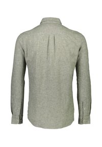 Camicia a maniche lunghe in tessuto verde chiaro con texture. Presenta una piega sul retro, un colletto classico e polsini con bottoni.