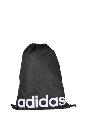 Bolsa negra con cordón, hecha de tela texturada, que presenta un gran logo blanco de "adidas". Diseño simple con parte superior fruncida y cordón ajustable.