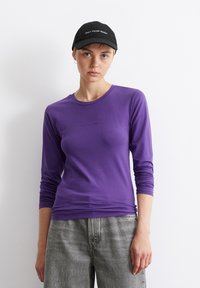 Marc O'Polo DENIM LOGO  - Langarmshirt - active purple