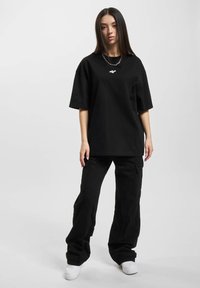 DEF BASE  - T-shirts basic - black