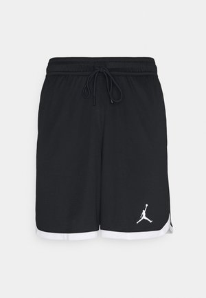 Shorts de sport noirs avec des bordures blanches et une taille à cordon de serrage, arborant un logo en silhouette de panier de basket blanc sur la jambe gauche.