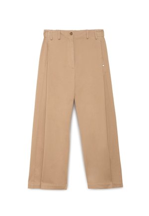 Pantalon beige à jambes droites avec fermeture à bouton et fermeture éclair, passants pour ceinture et poches latérales, présenté sur un fond blanc.