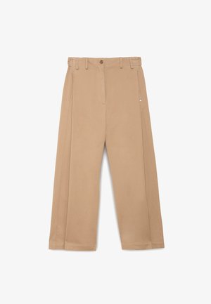 Pantalon beige à jambes droites avec fermeture à bouton et fermeture éclair, passants pour ceinture et poches latérales, présenté sur un fond blanc.