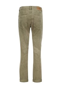 Slanke, olivengrønne bomuldsbukser med en glat tekstur, opsmøgte manchetter, to baglommer og et lædermærkeskilt på linningen.